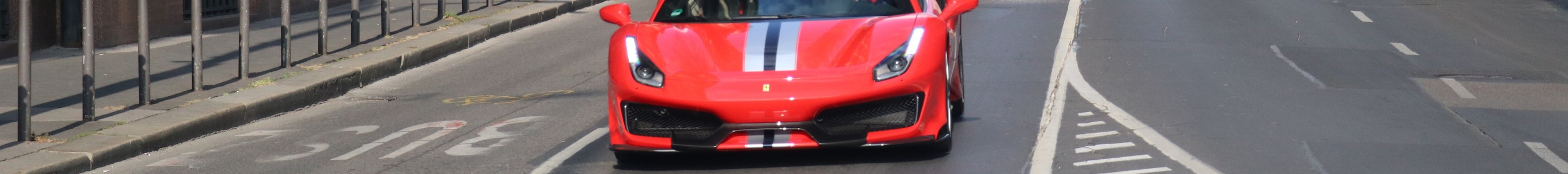 Ferrari 488 Pista