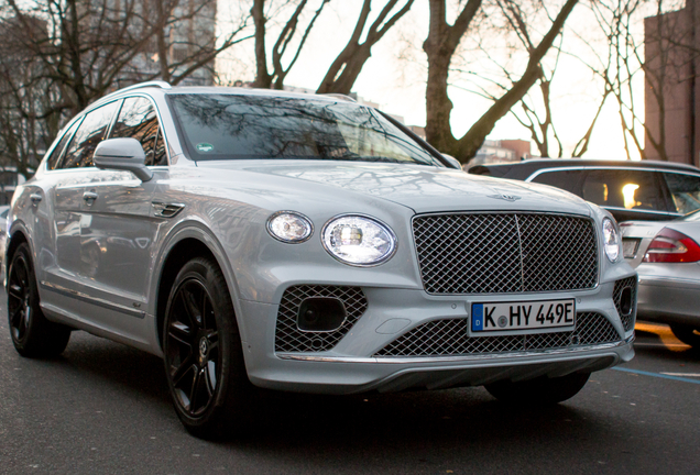 Bentley Bentayga Hybrid 2021