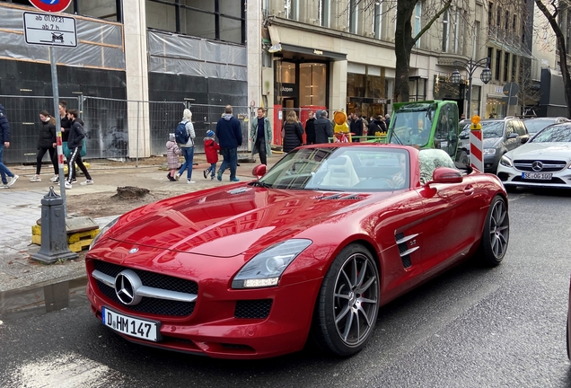 Mercedes-Benz SLS AMG Roadster