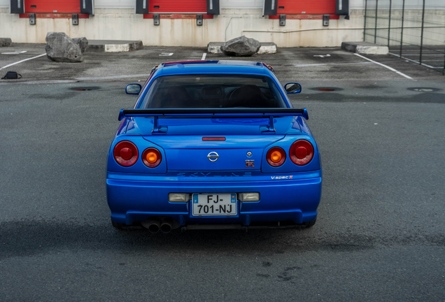 Nissan Skyline R34 GT-R V-Spec II