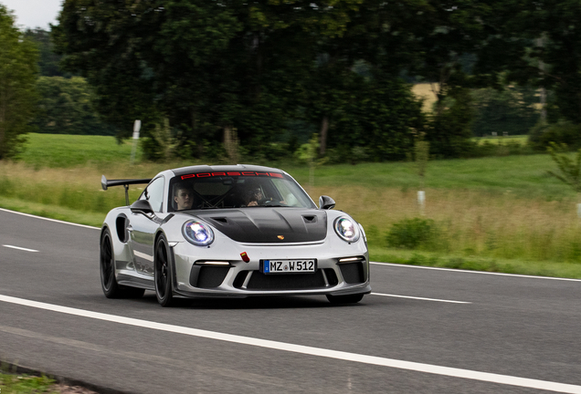 Porsche 991 GT3 RS MkII Weissach Package