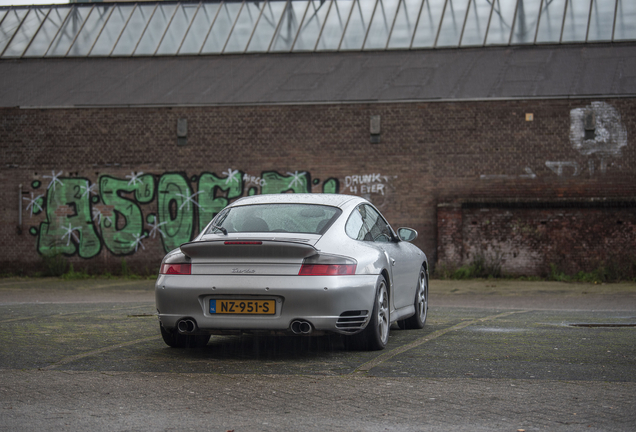 Porsche 996 Turbo