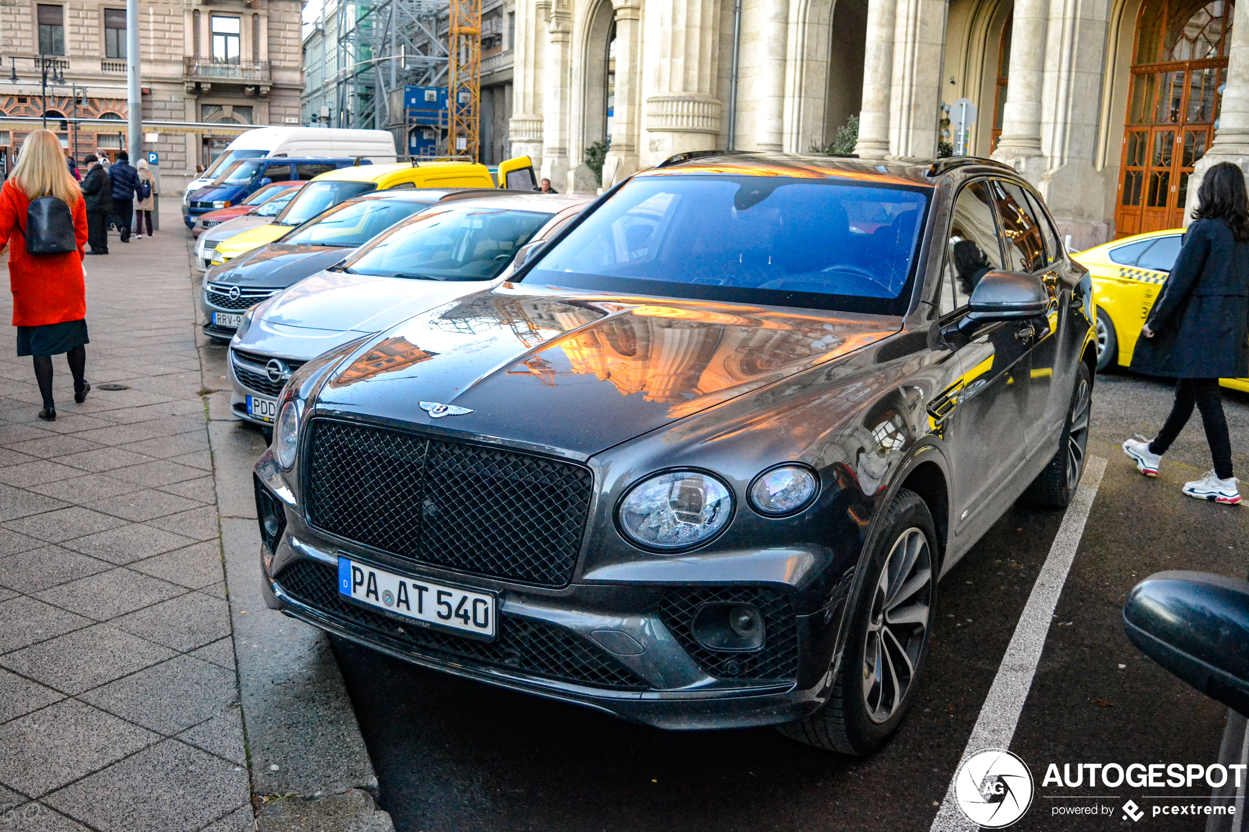 Bentley Bentayga V8 2021 First Edition