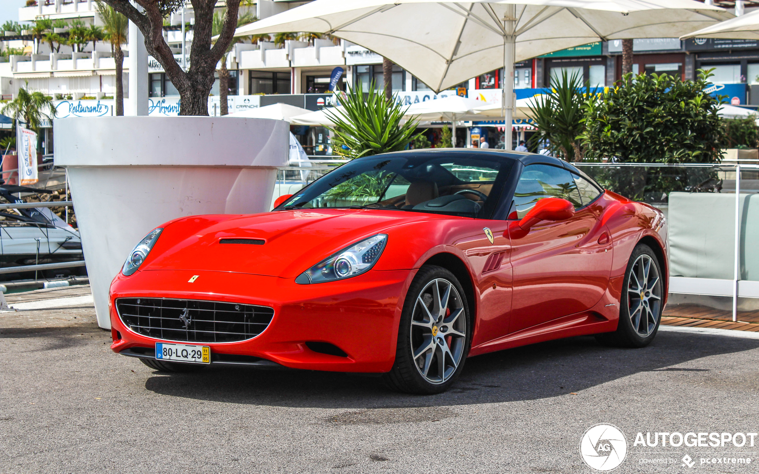 Ferrari California