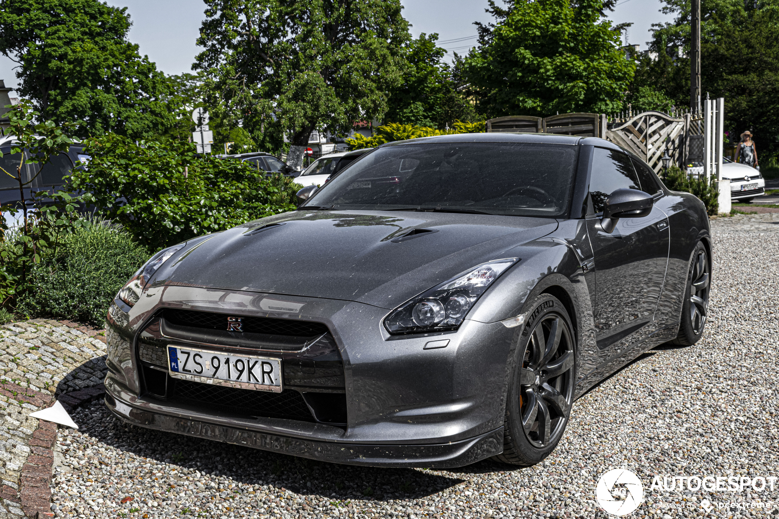 Nissan GT-R