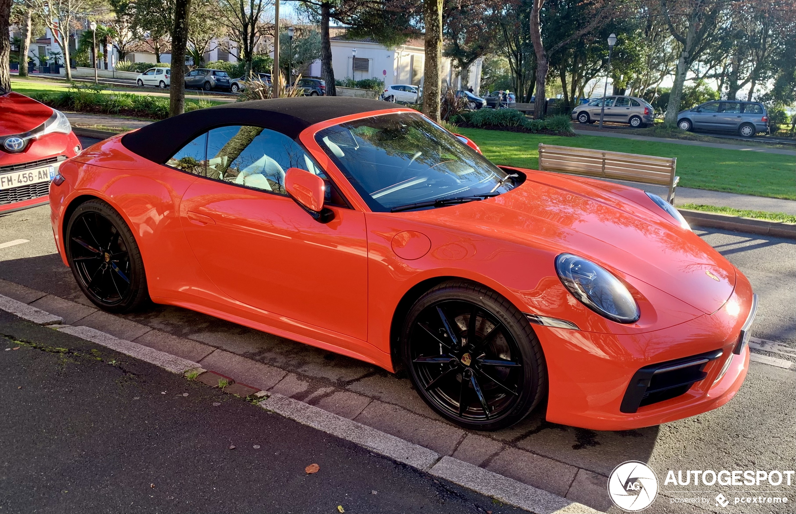 Porsche 992 Carrera 4S Cabriolet