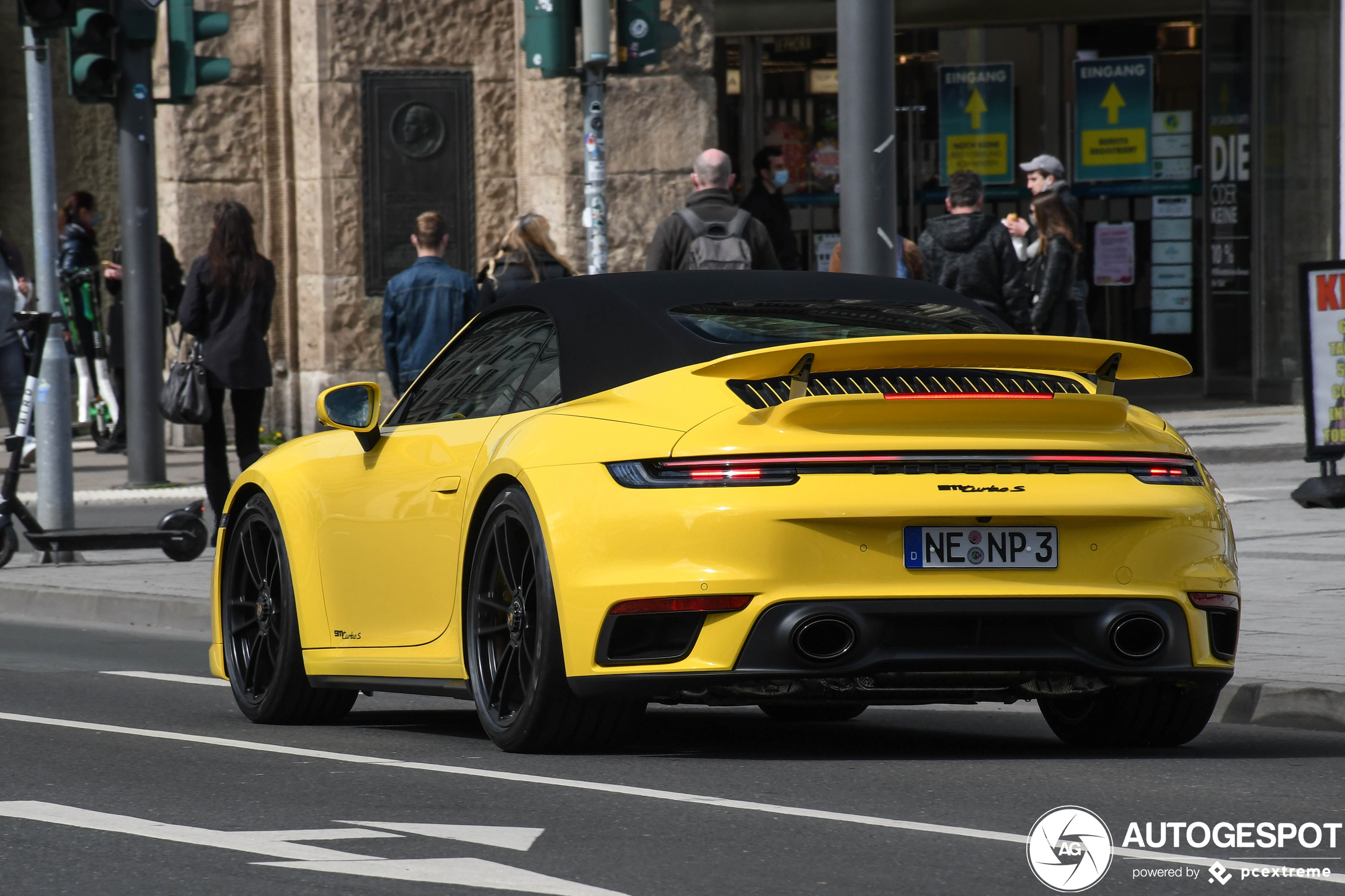 Porsche 992 Turbo S Cabriolet