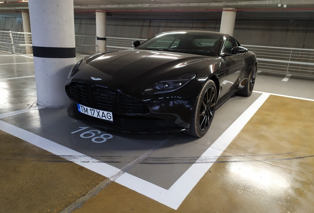 Aston Martin DB11 V8