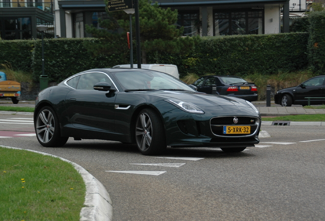 Jaguar F-TYPE S Coupé