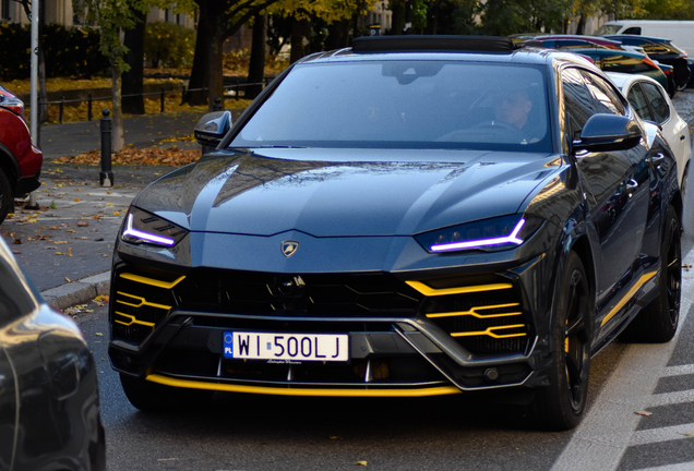 Lamborghini Urus