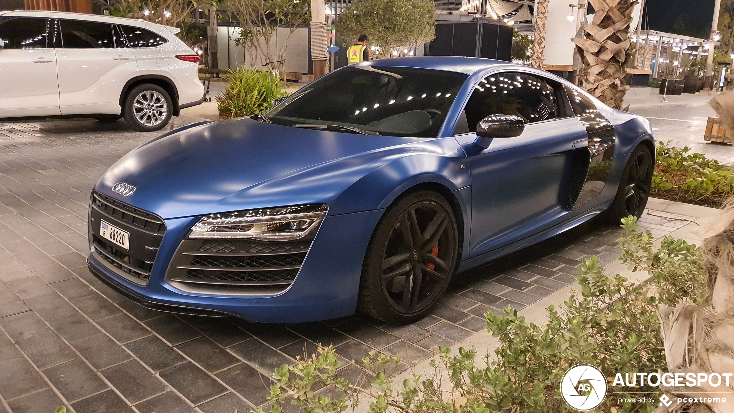 Audi R8 V10 Plus 2013