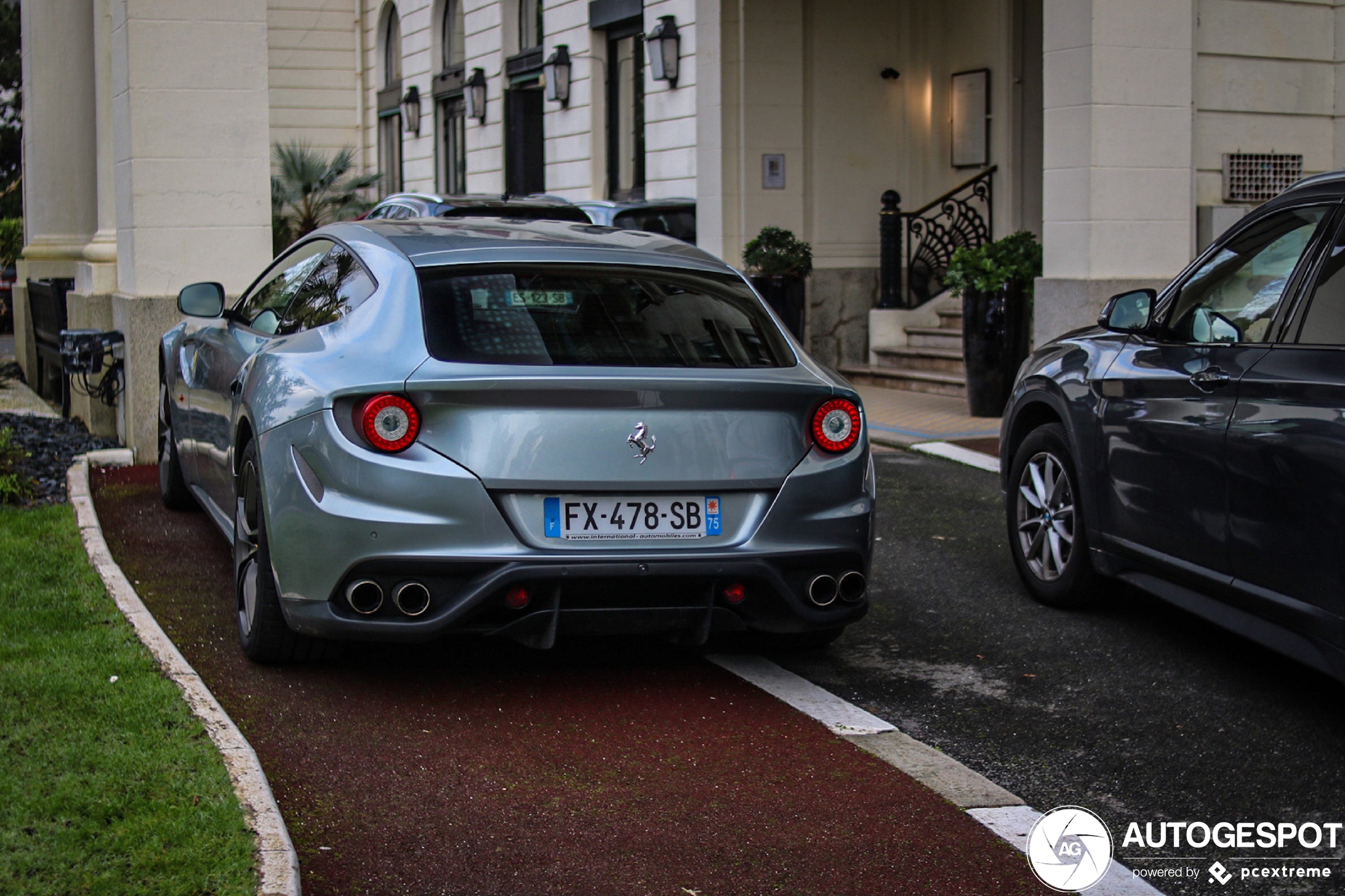 Ferrari FF