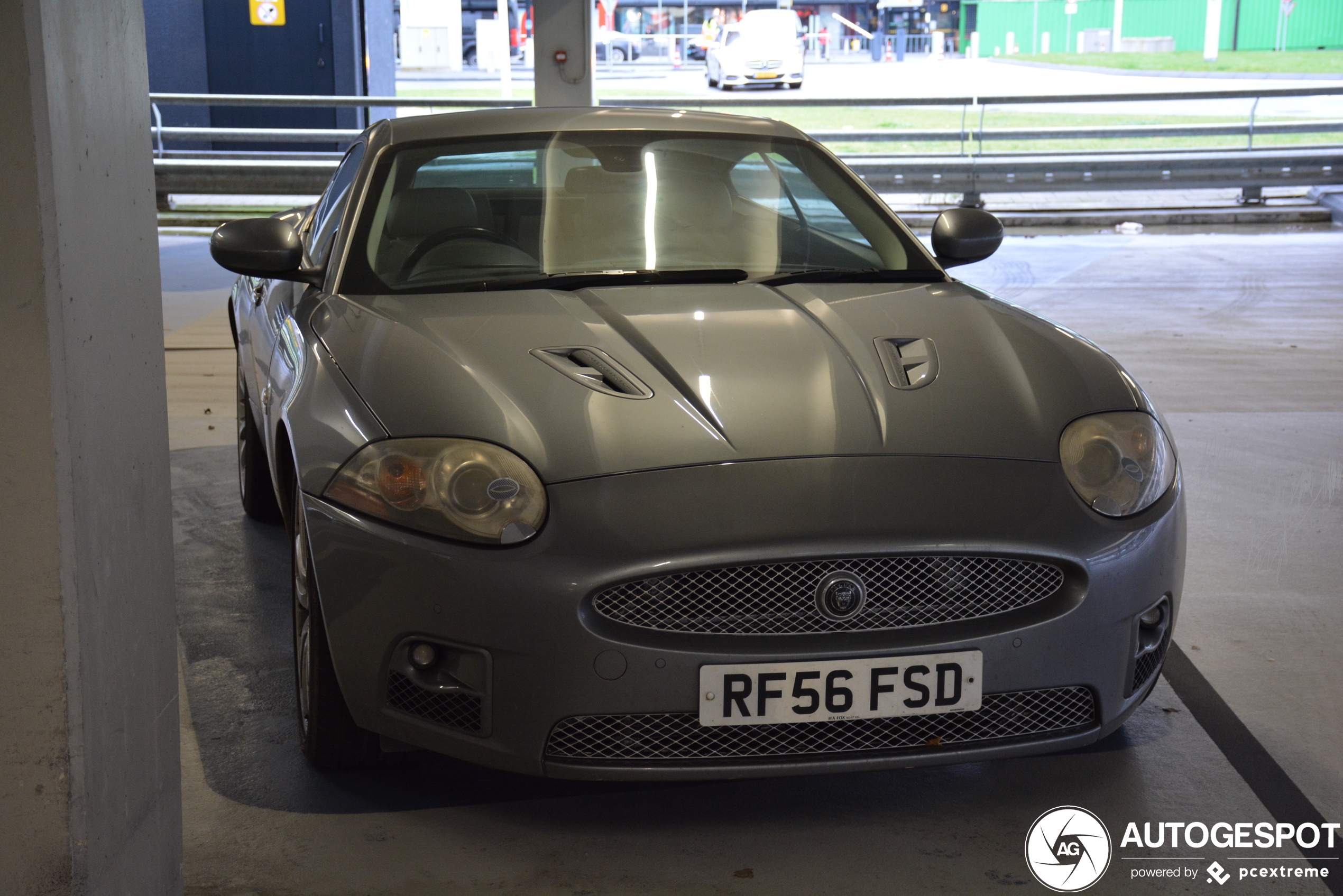 Jaguar XKR 2006