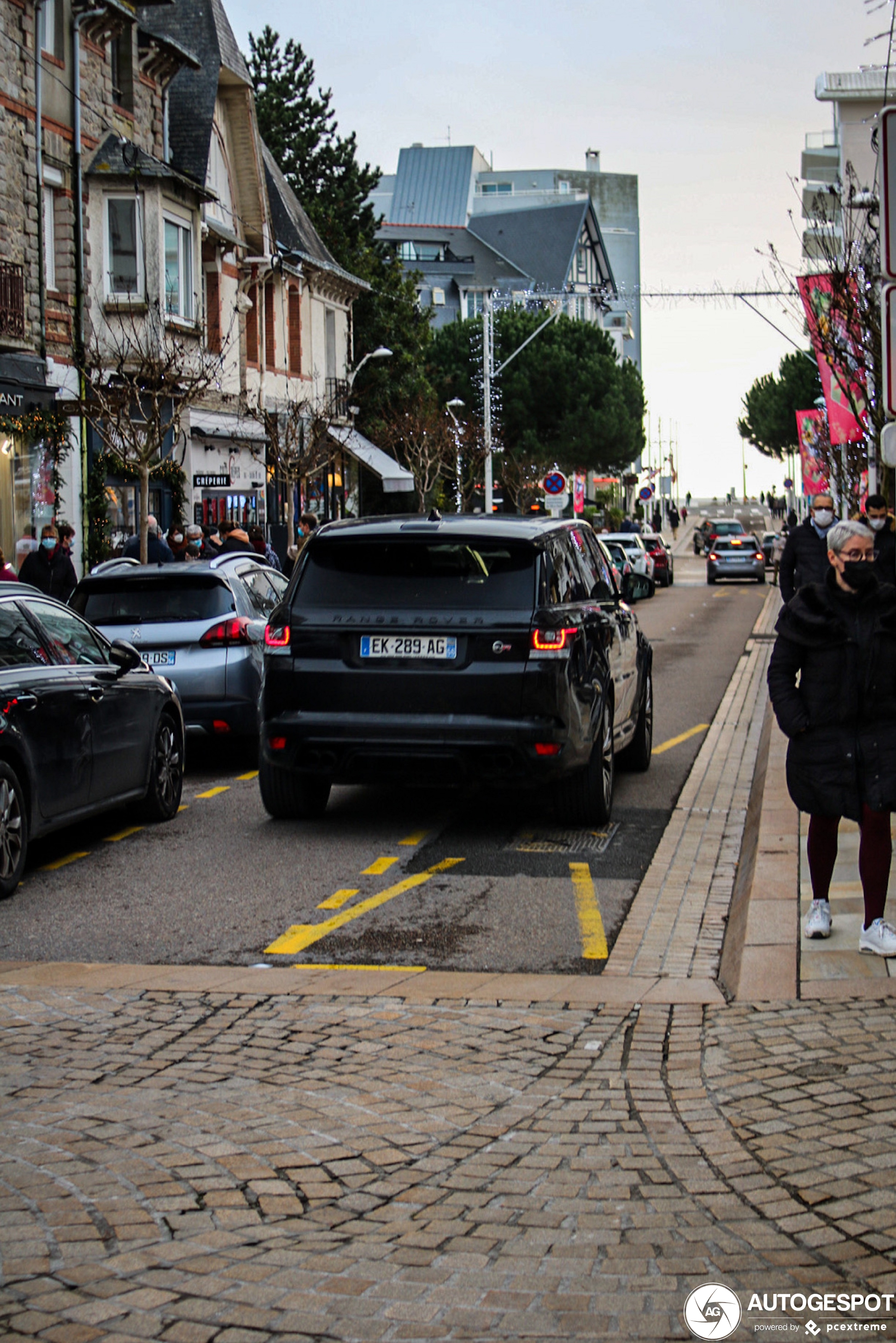 Land Rover Range Rover Sport SVR