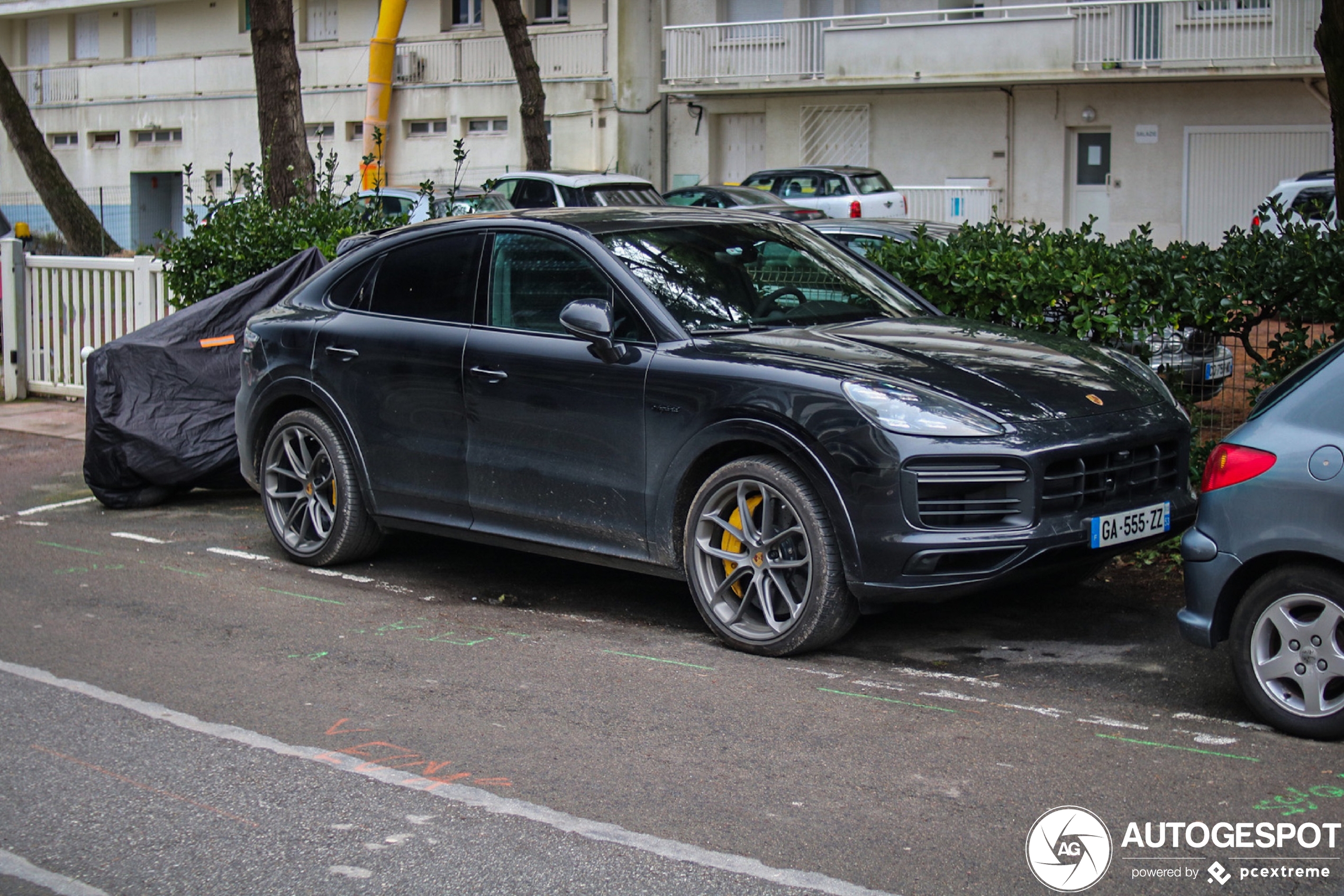 Porsche Cayenne Coupé Turbo S E-Hybrid