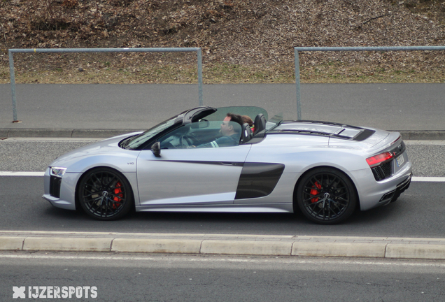 Audi R8 V10 Spyder 2016