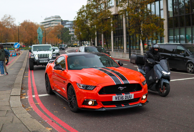 Ford Mustang GT 2015