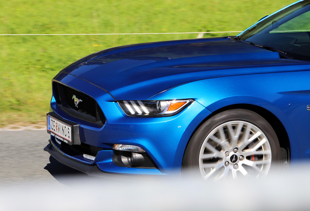 Ford Mustang GT Convertible 2015