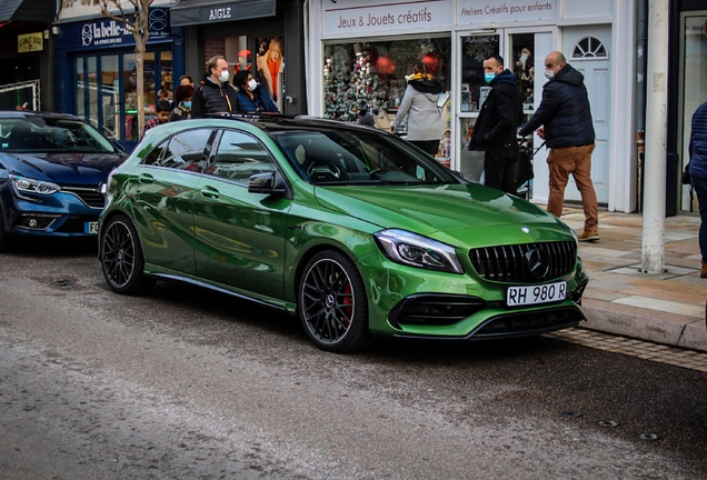 Mercedes-AMG A 45 W176 2015