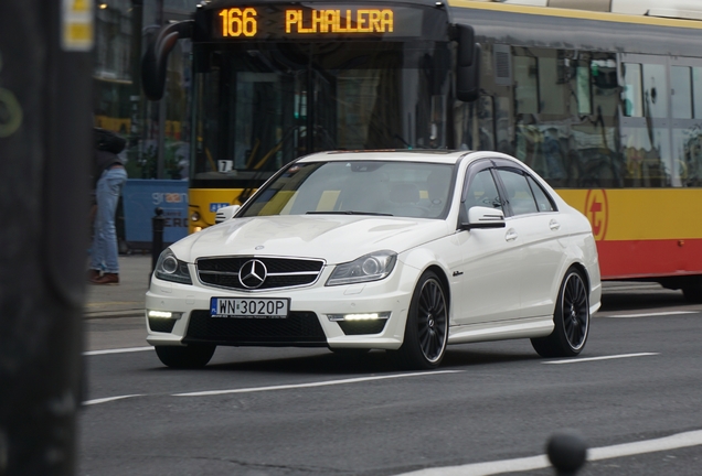 Mercedes-Benz C 63 AMG W204 2012