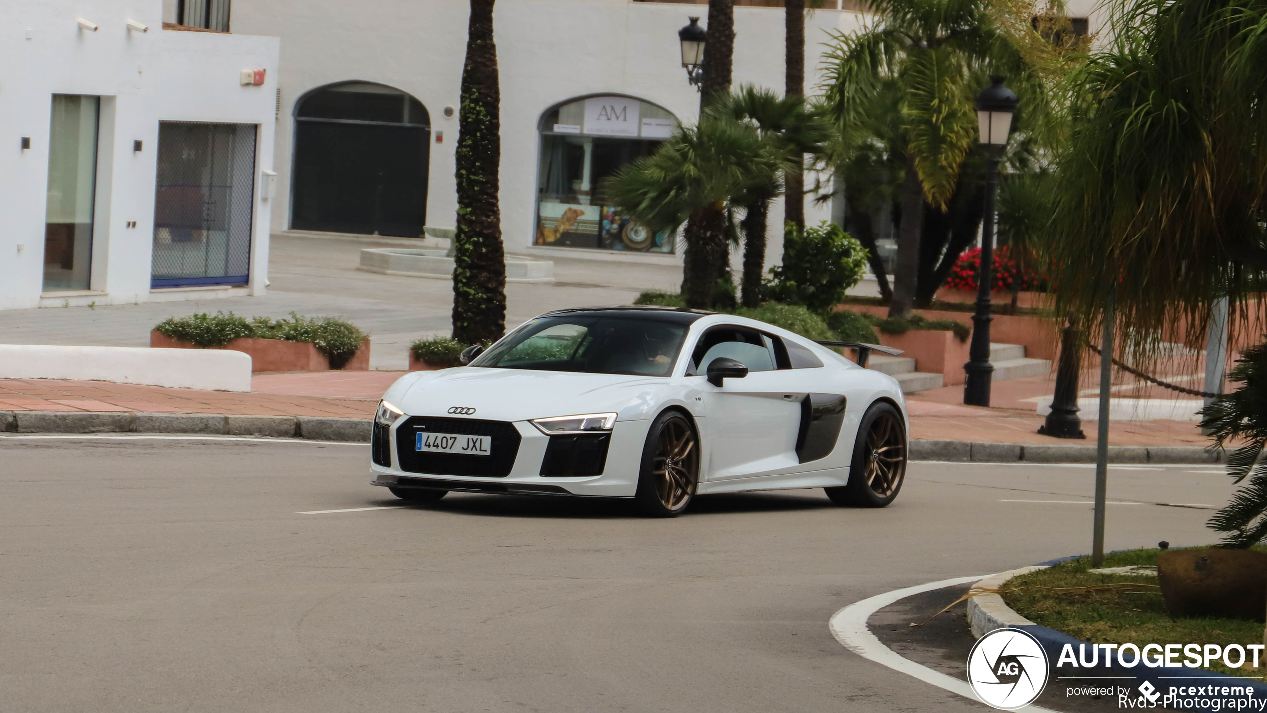 Audi R8 V10 Plus 2015