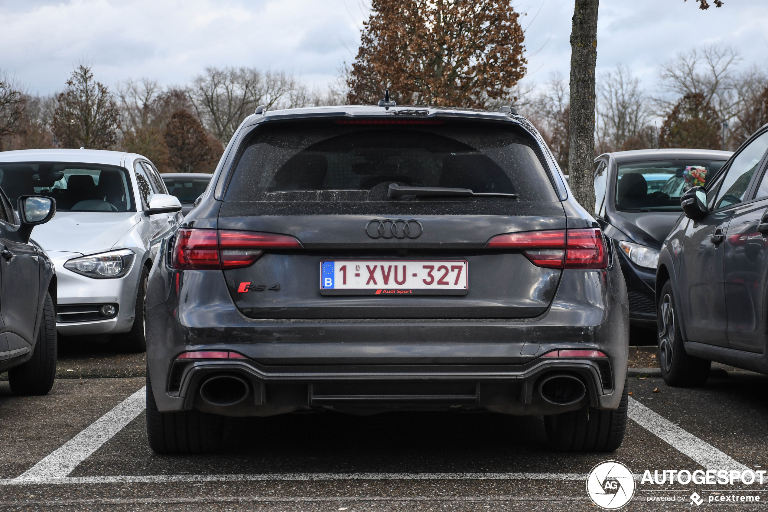 Audi RS4 Avant B9