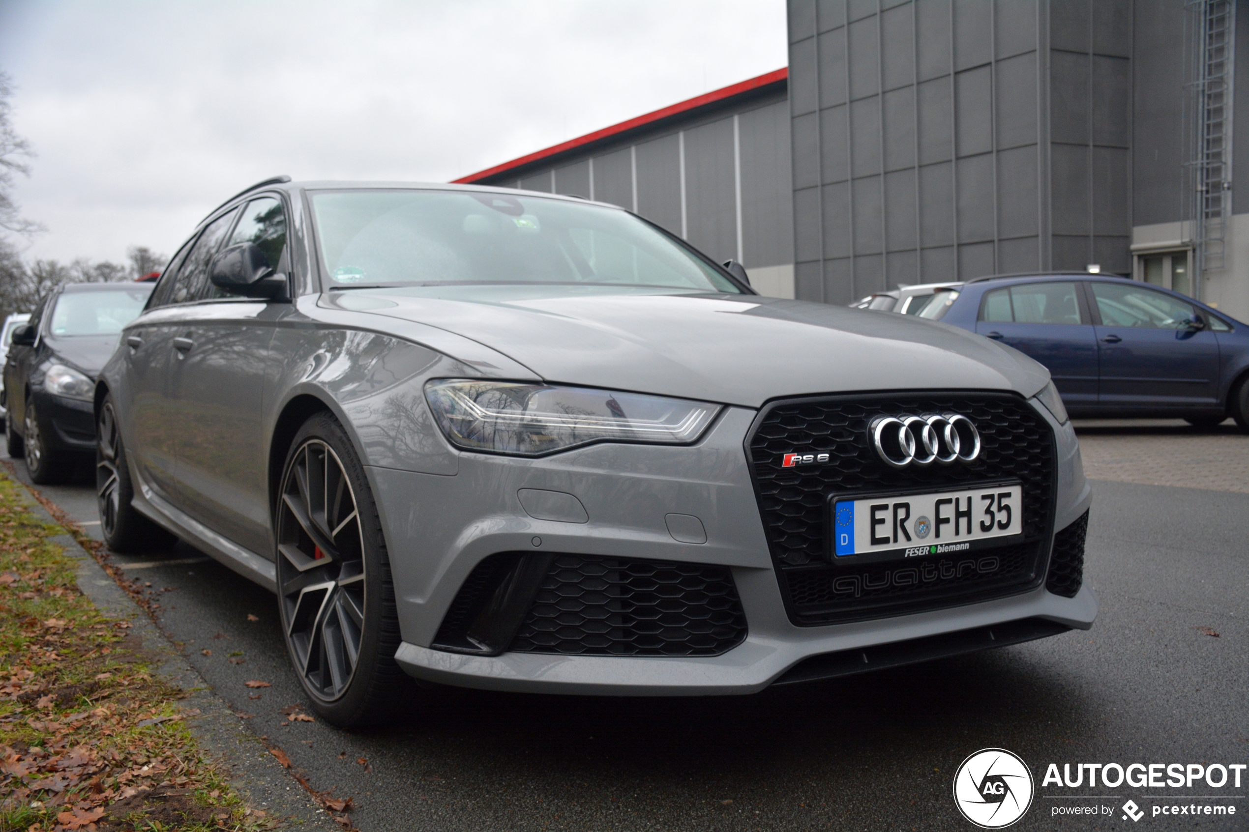 Audi RS6 Avant C7 2015