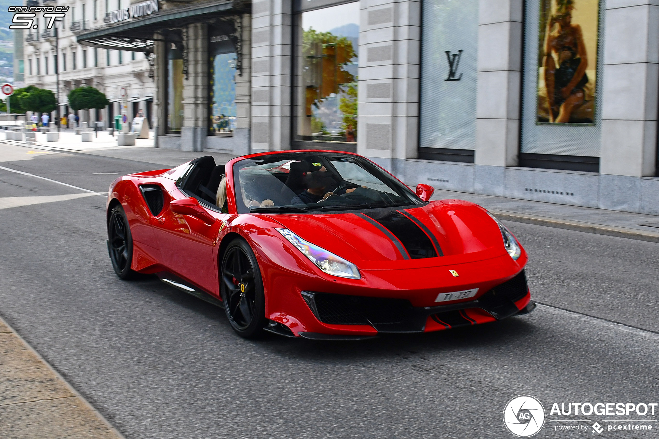 Ferrari 488 Pista Spider