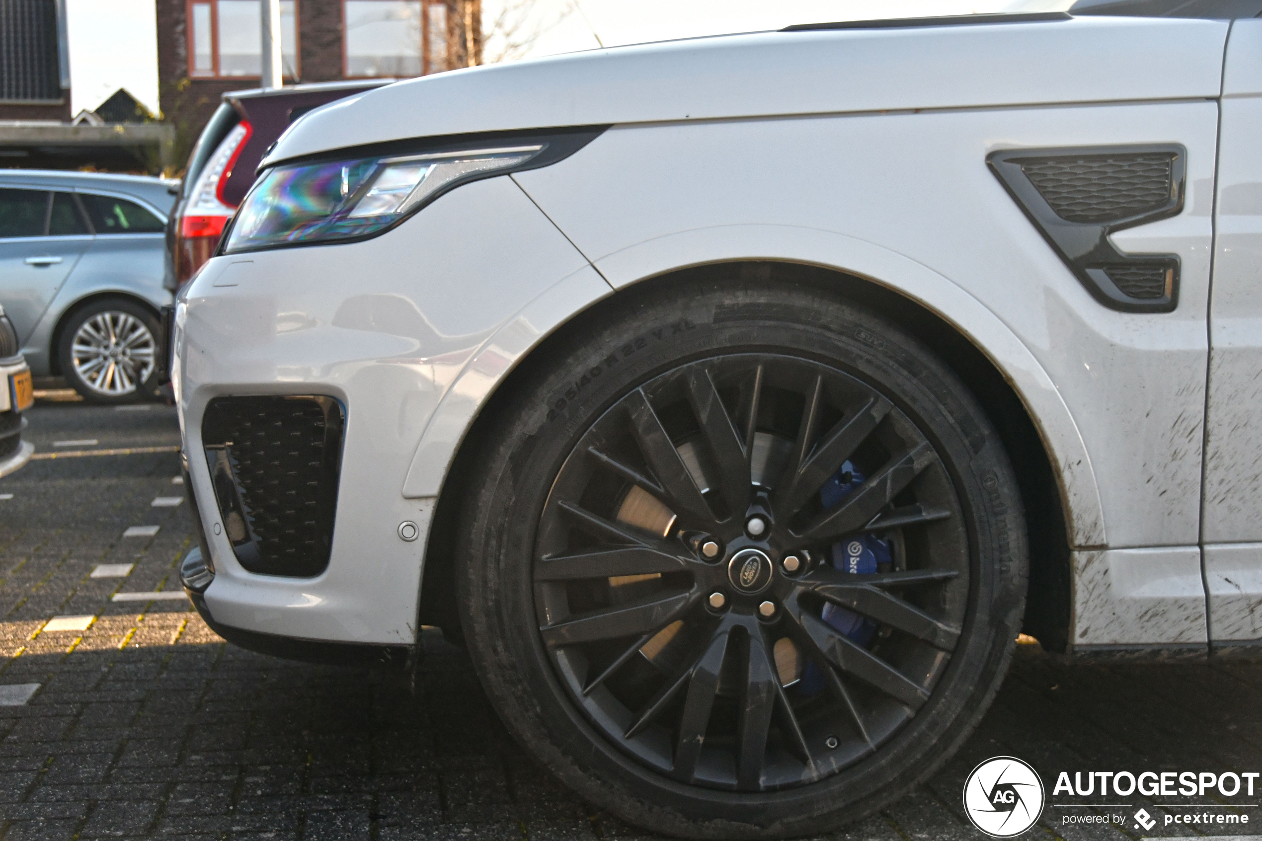 Land Rover Range Rover Sport SVR