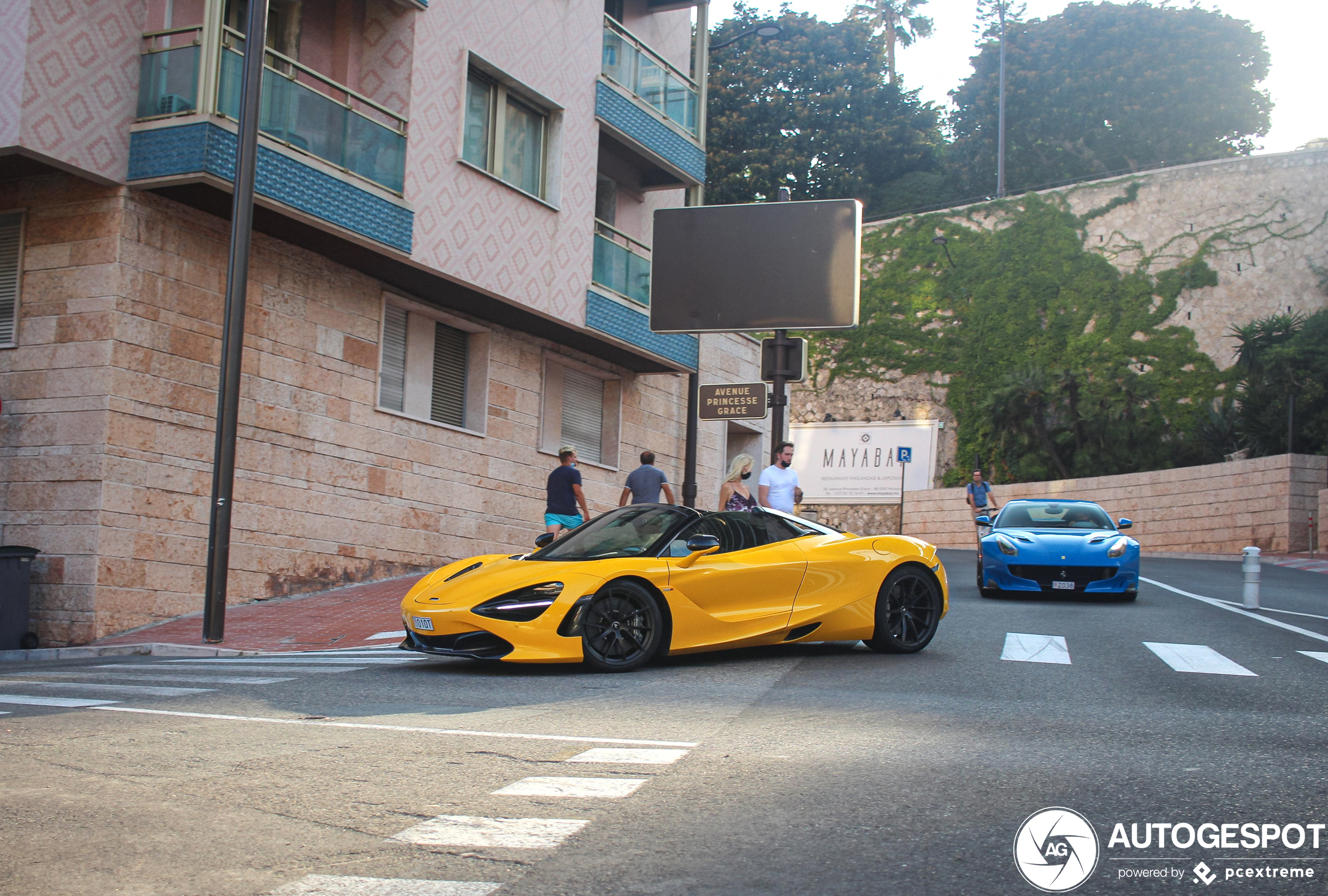 McLaren 720S Spider