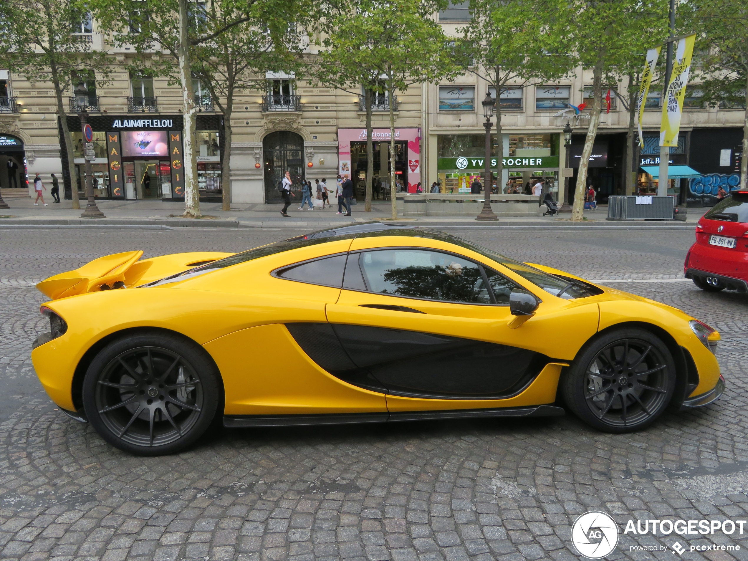 McLaren P1 wordt steeds lastiger te spotten op straat