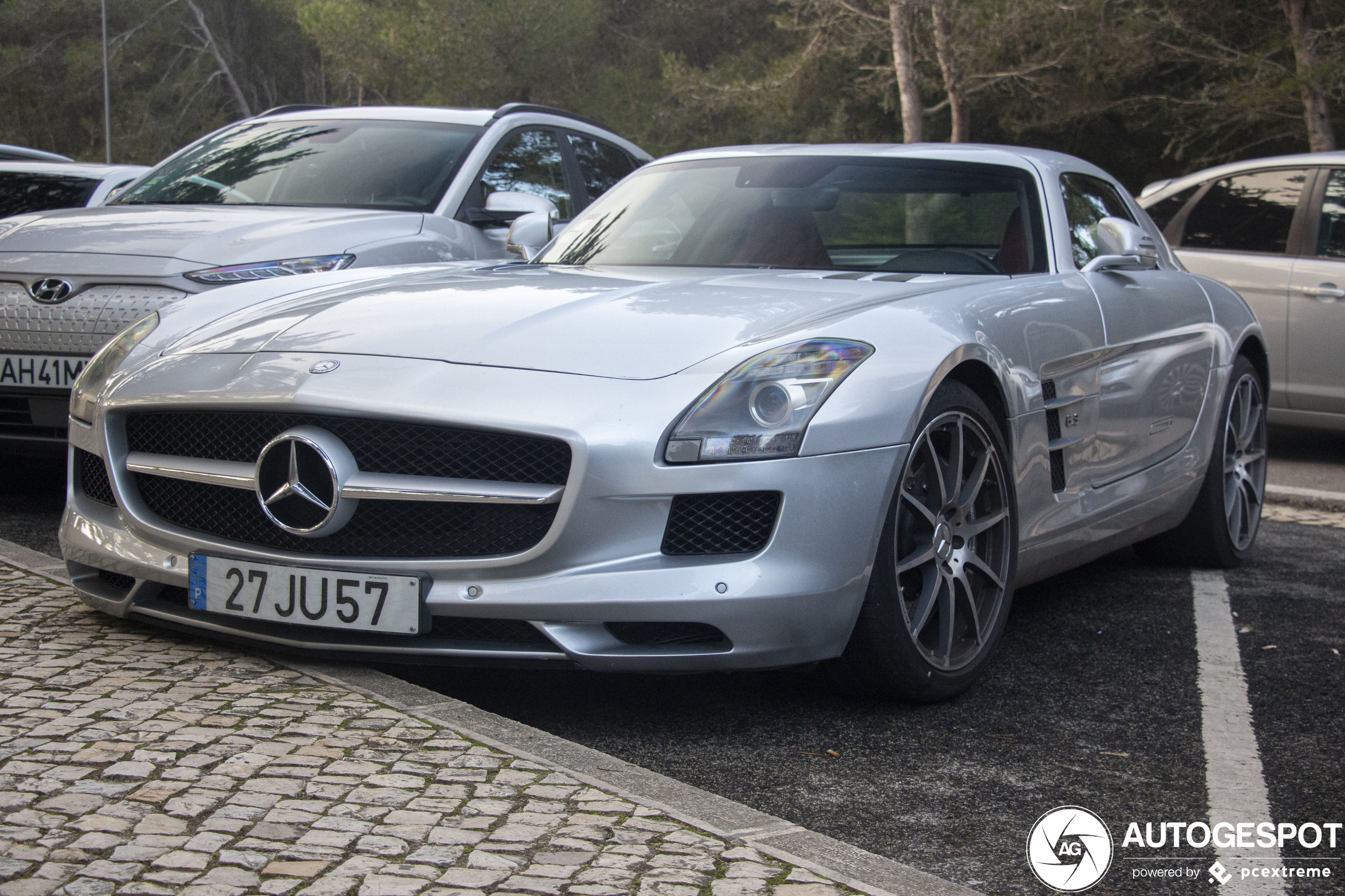 Mercedes-Benz SLS AMG