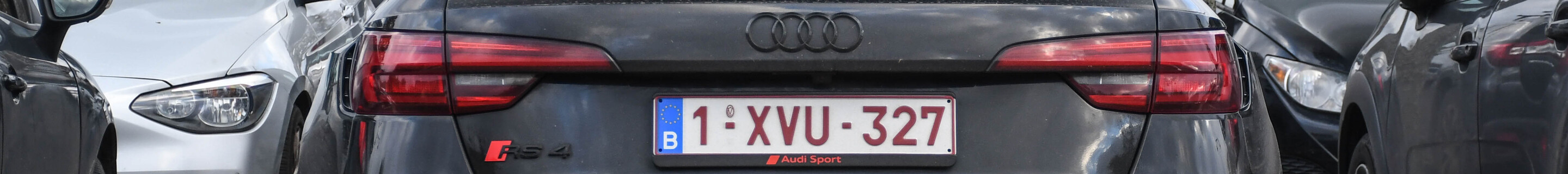 Audi RS4 Avant B9