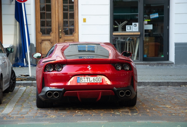 Ferrari 812 Superfast