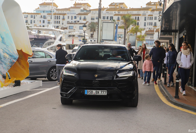 Lamborghini Urus