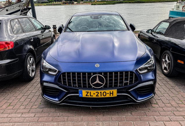 Mercedes-AMG GT 63 S X290