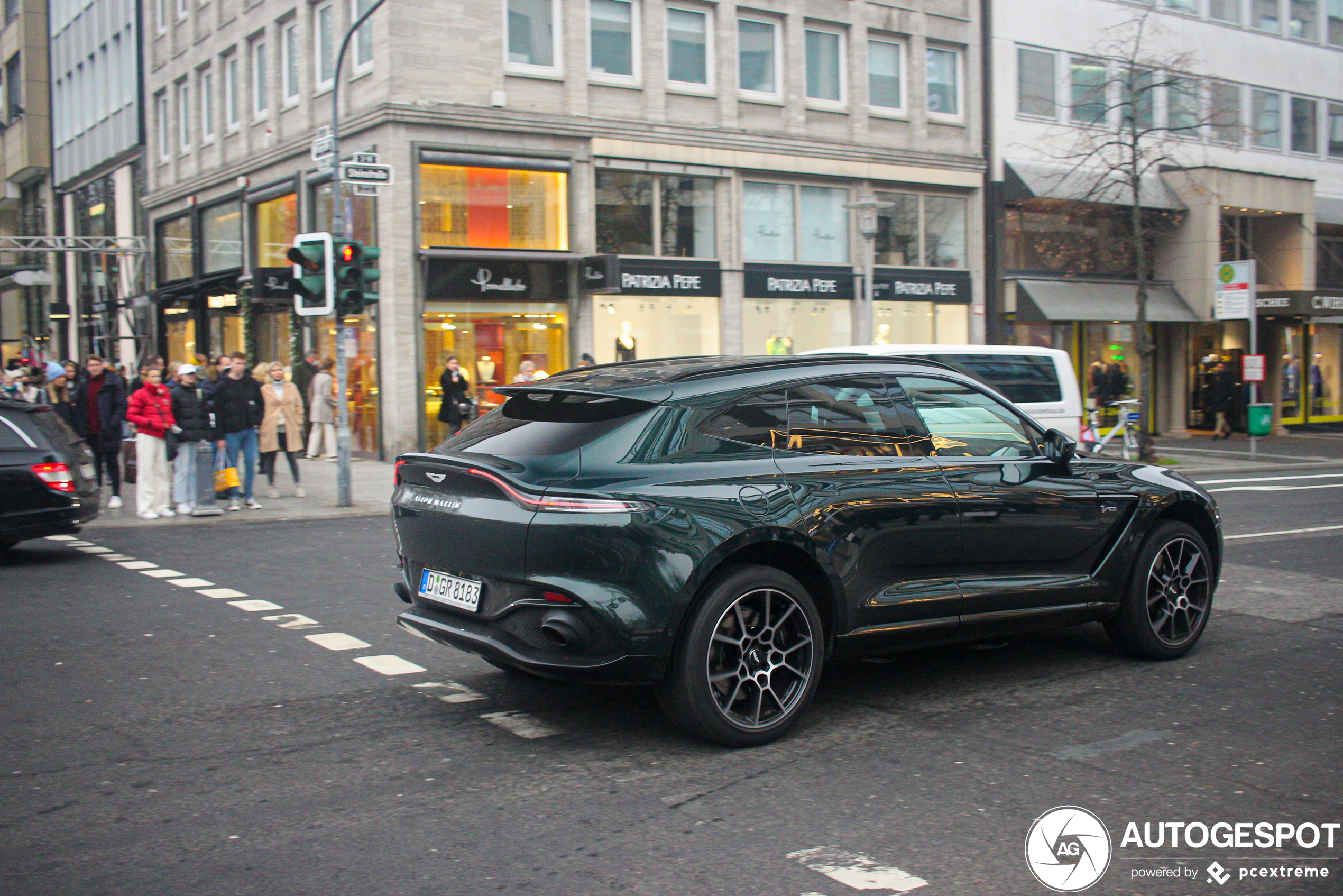 Aston Martin DBX