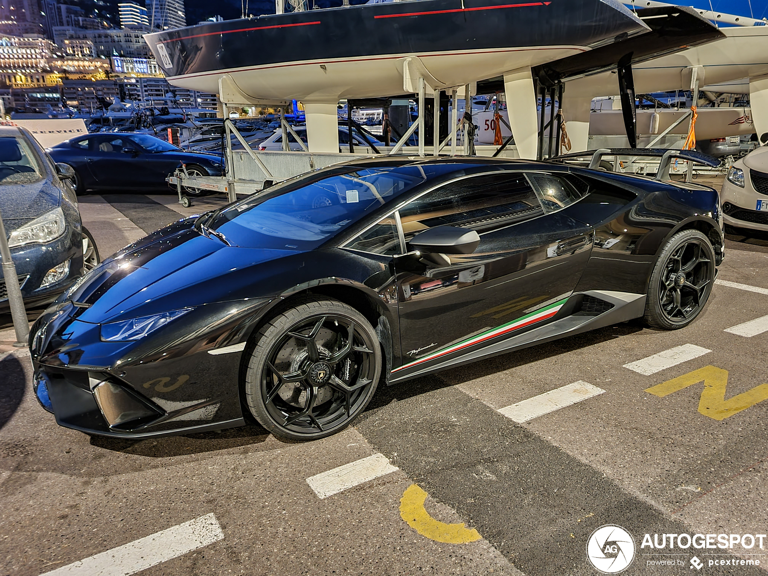 Lamborghini Huracán LP640-4 Performante