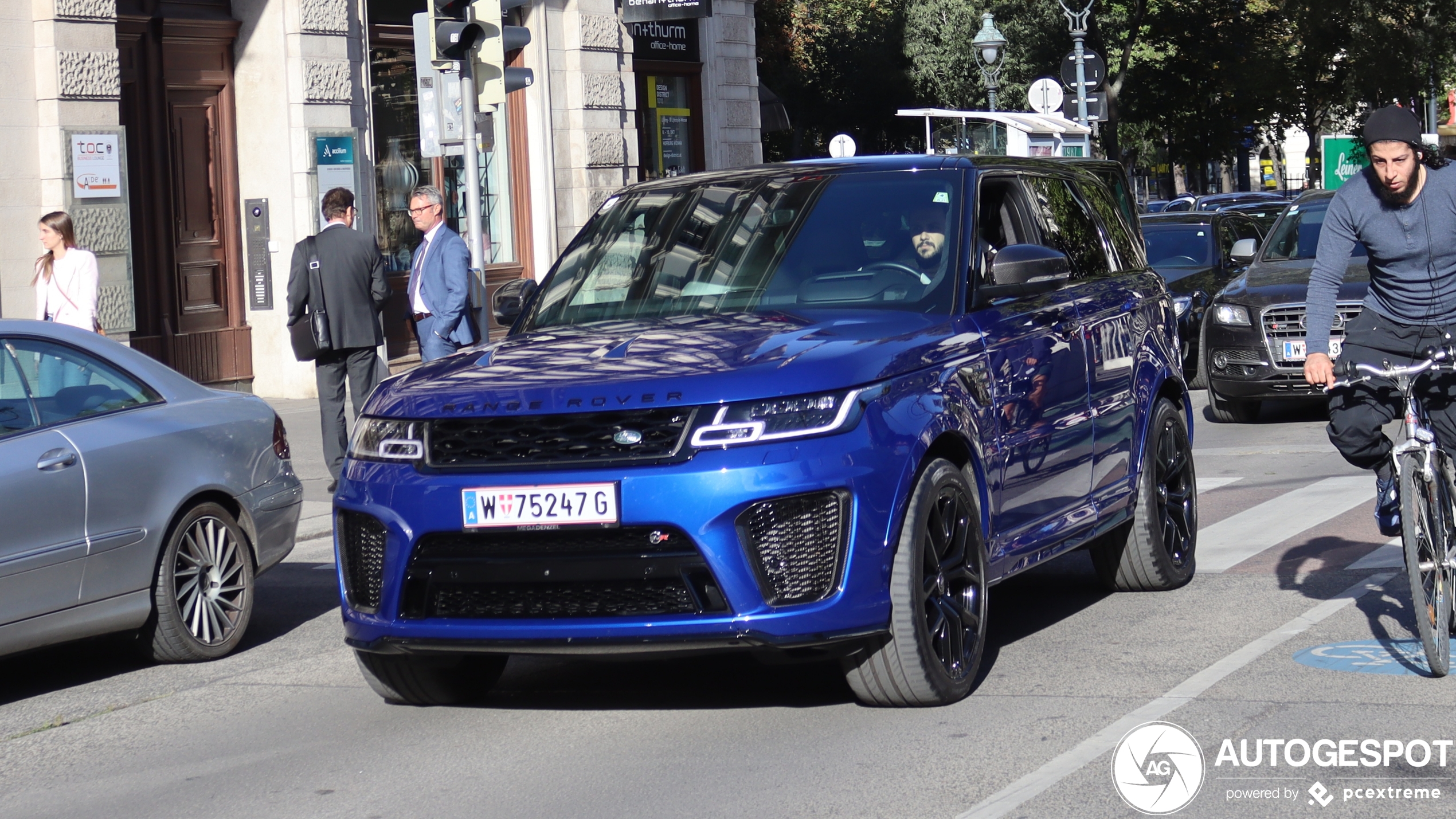 Land Rover Range Rover Sport SVR 2018