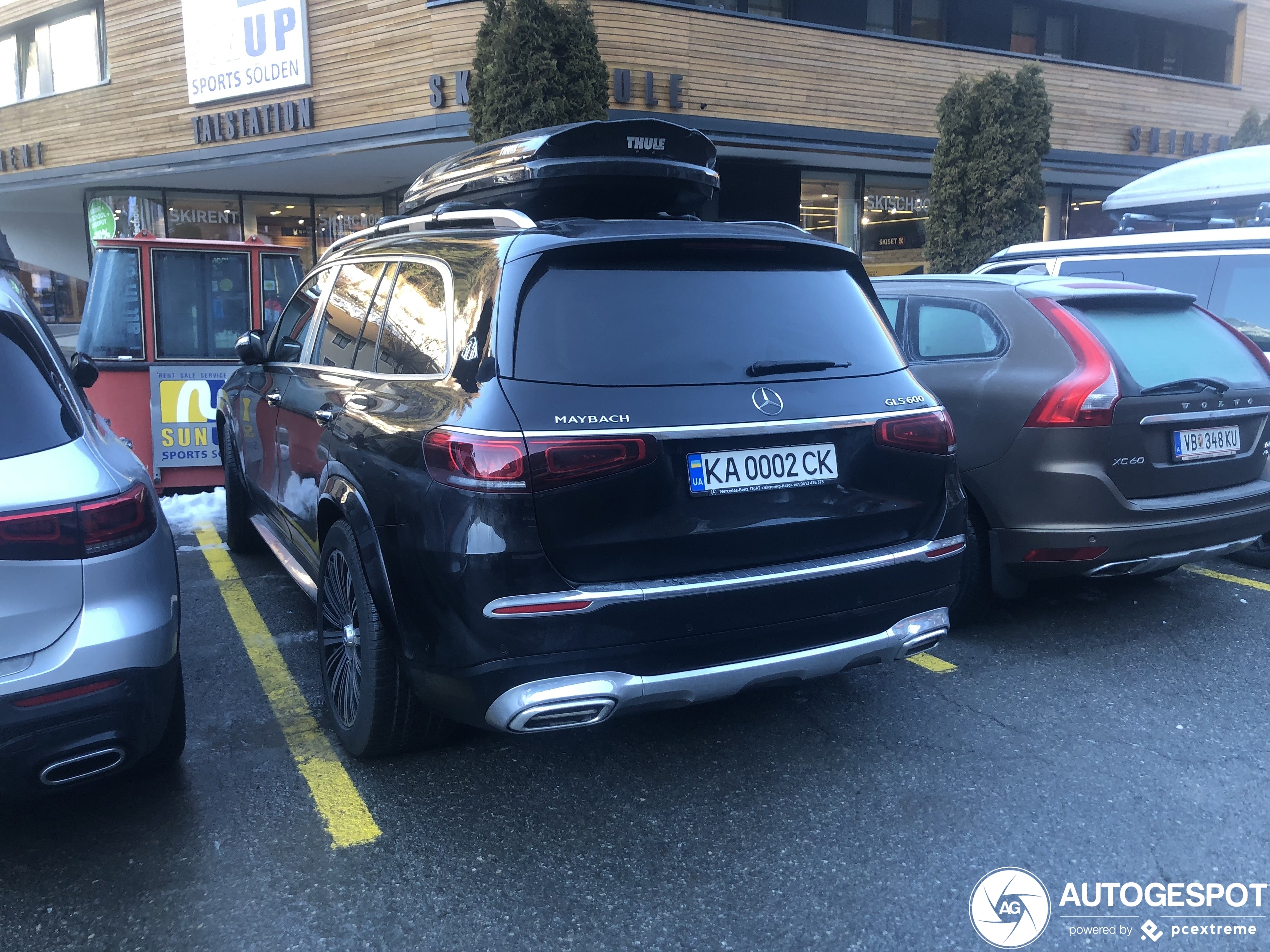 In ultieme luxe vanaf Kiev naar Oostenrijk met een Maybach GLS