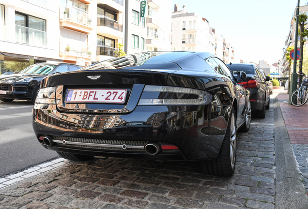 Aston Martin DB9 2010