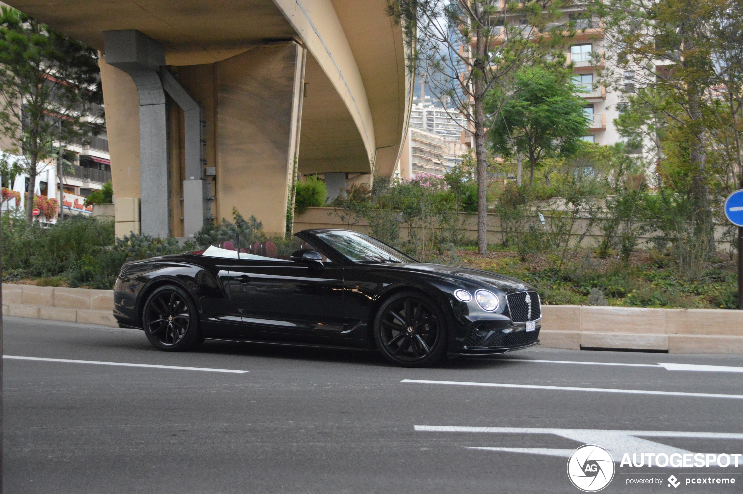 Bentley Continental GTC 2018 Number 1 Edition