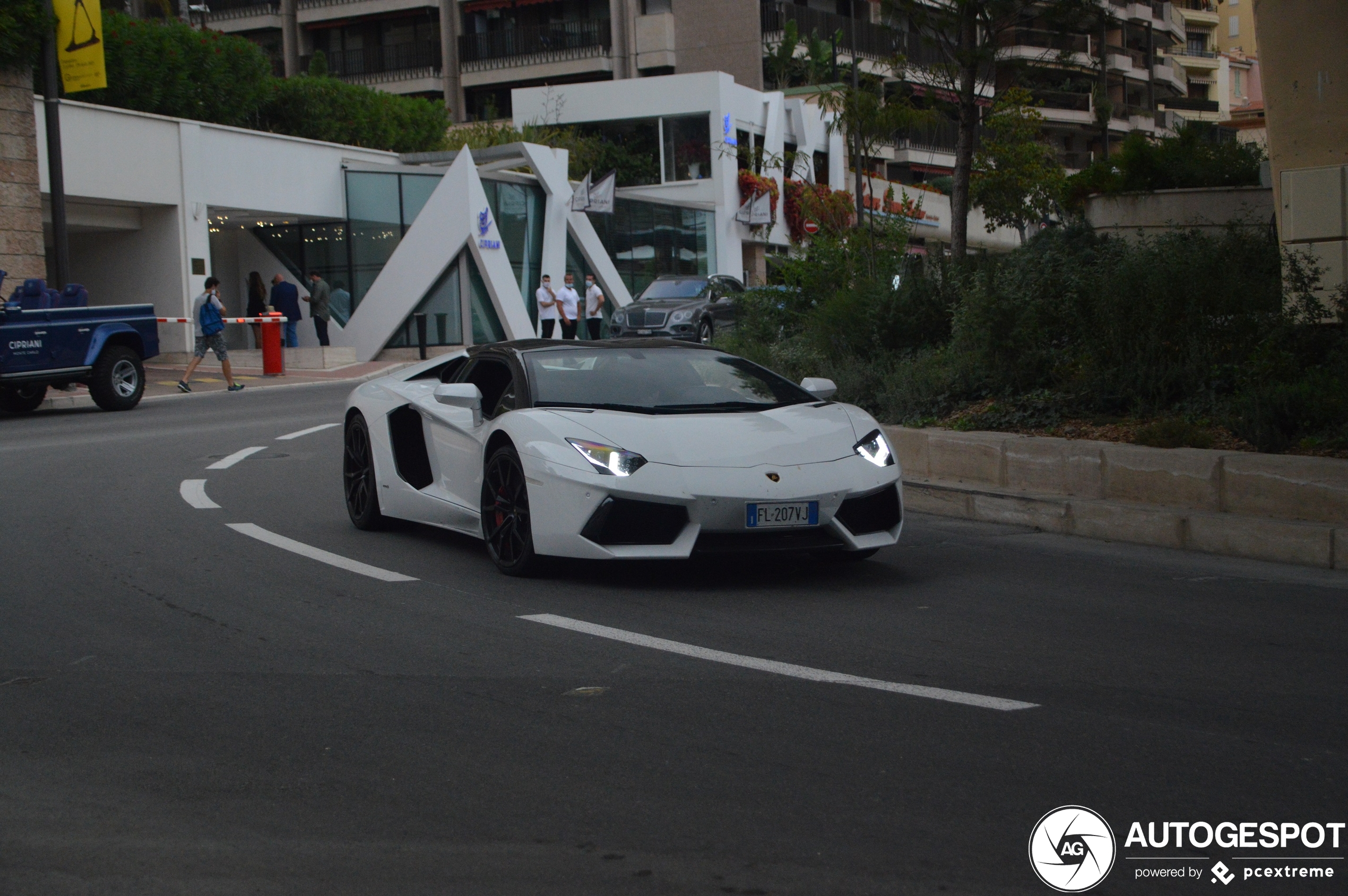 Lamborghini Aventador LP700-4 Roadster