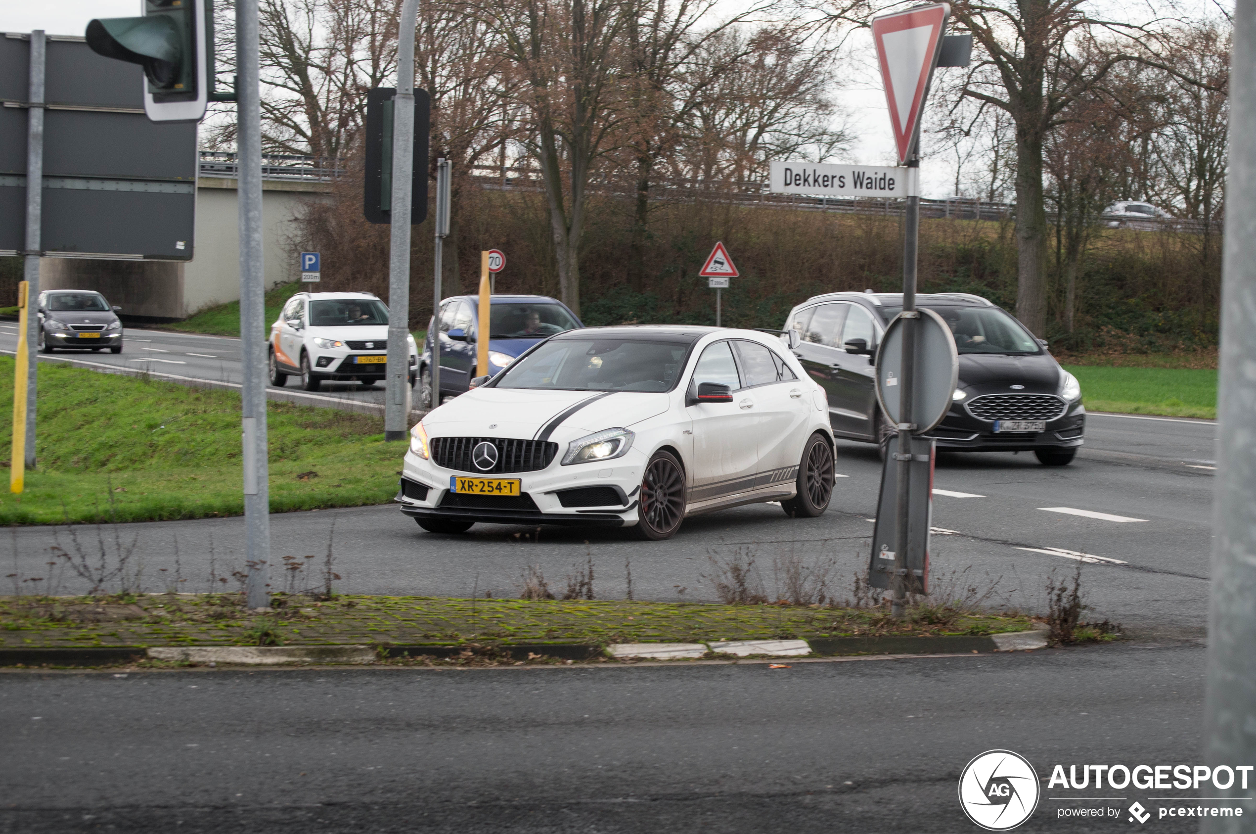 Mercedes-Benz A 45 AMG