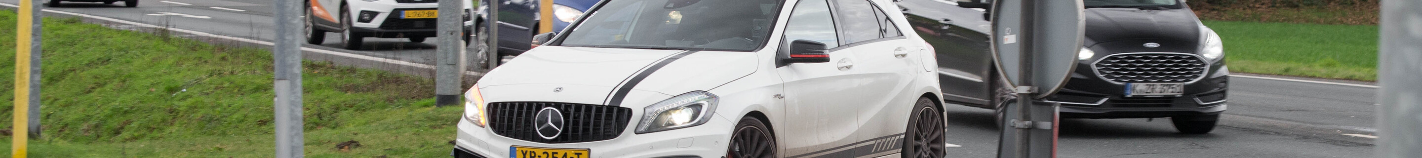 Mercedes-Benz A 45 AMG