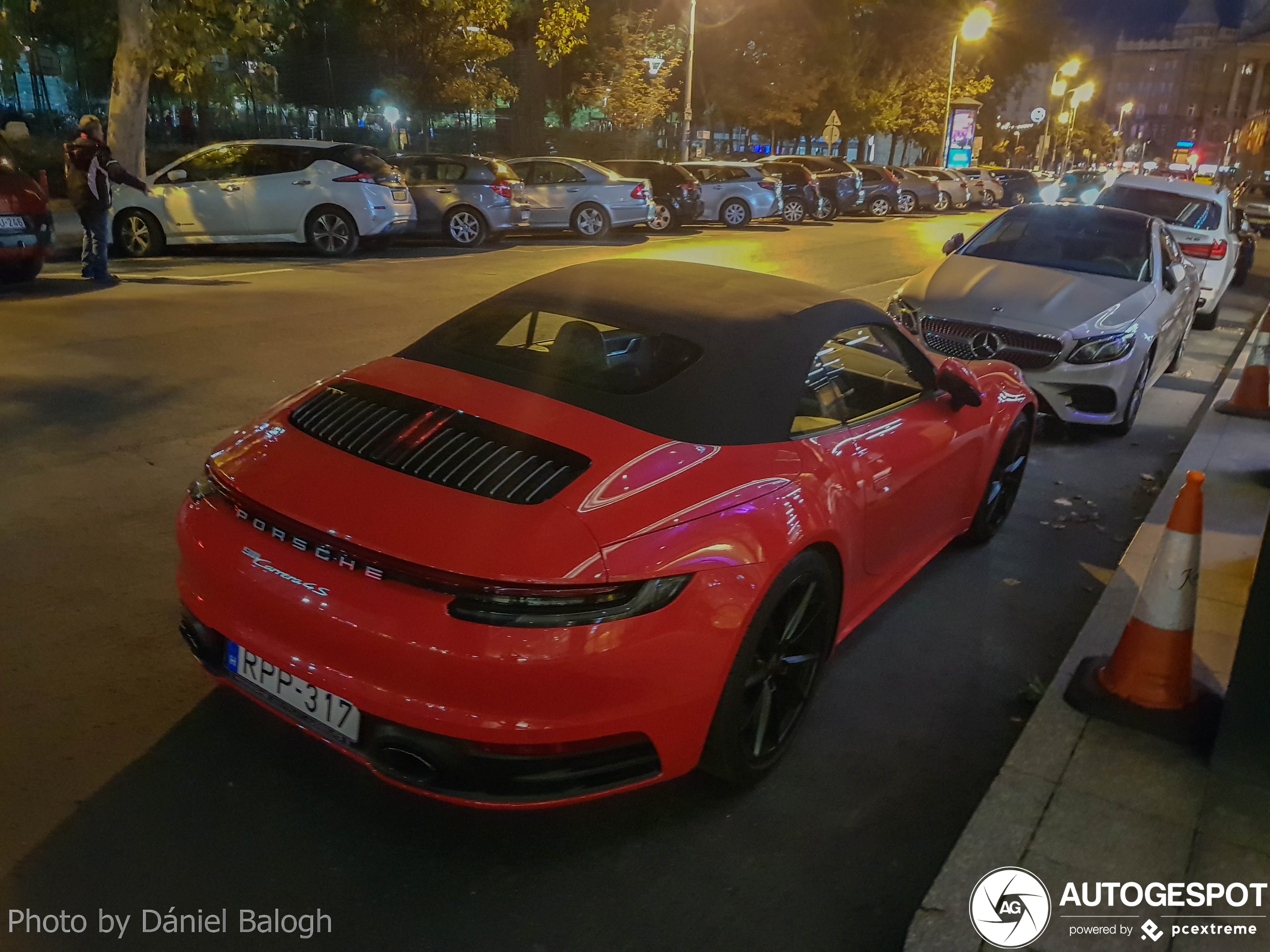 Porsche 992 Carrera 4S Cabriolet