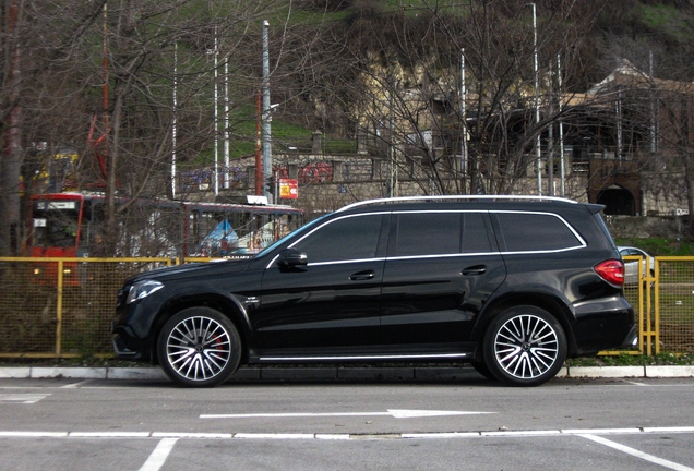 Mercedes-AMG GLS 63 X166