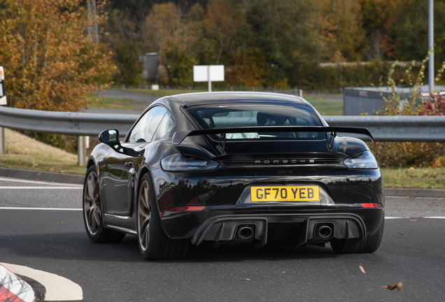 Porsche 718 Cayman GT4