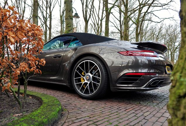 Porsche 991 Turbo S Cabriolet MkII