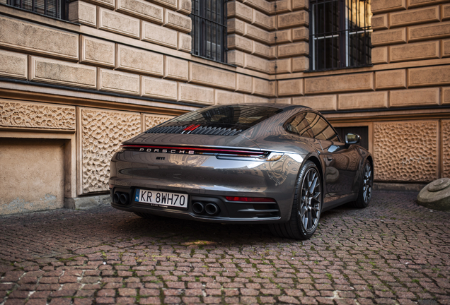 Porsche 992 Carrera S